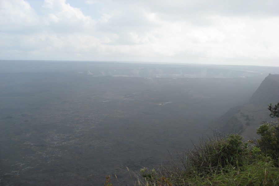 ../image/volcano - kilauea overlook 1.jpg